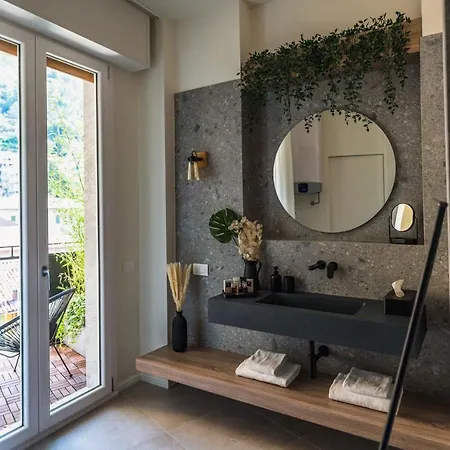 Gaby Guest house Como